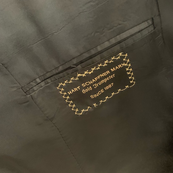 Black pinstripe suit - Picture 2 of 3